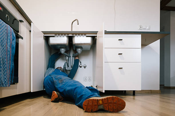 Professional Plumbing technician working in Chester Gap, VA